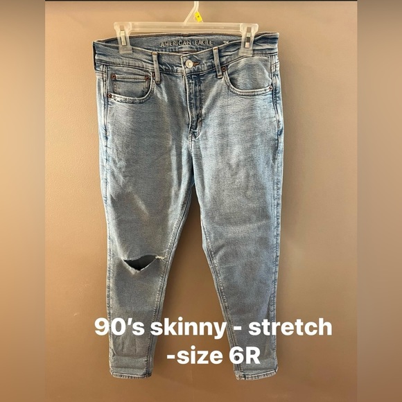 Various styles-  American eagle jeans - sizes 4,6,8 - $30/each pair - Picture 5 of 11